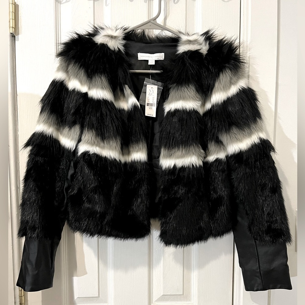 $100 OFF!! New York & Company Faux fur Jacket